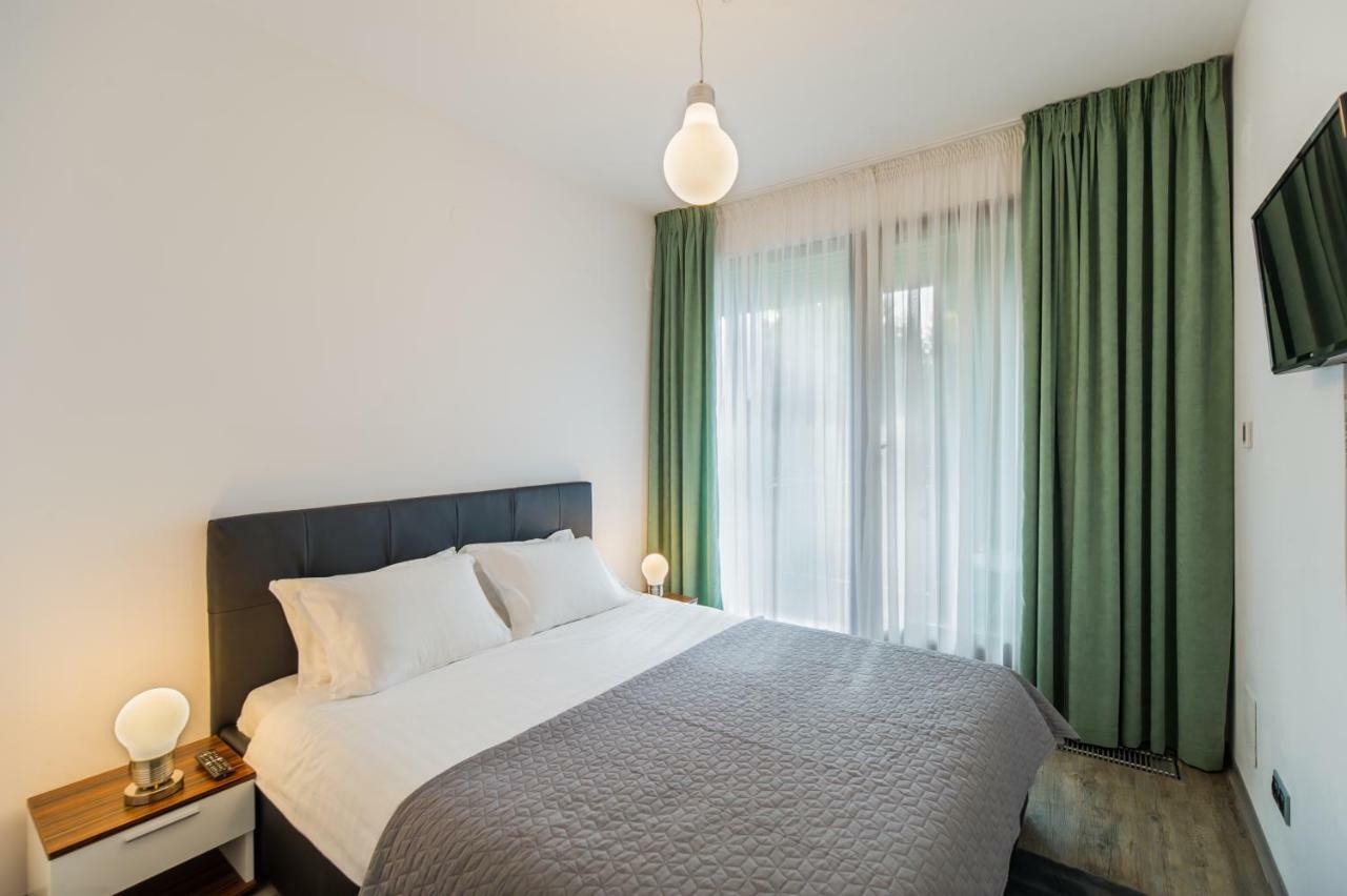 פויאנה ברשוב Silver Mountain A21 Friendly Apartment מראה חיצוני תמונה
