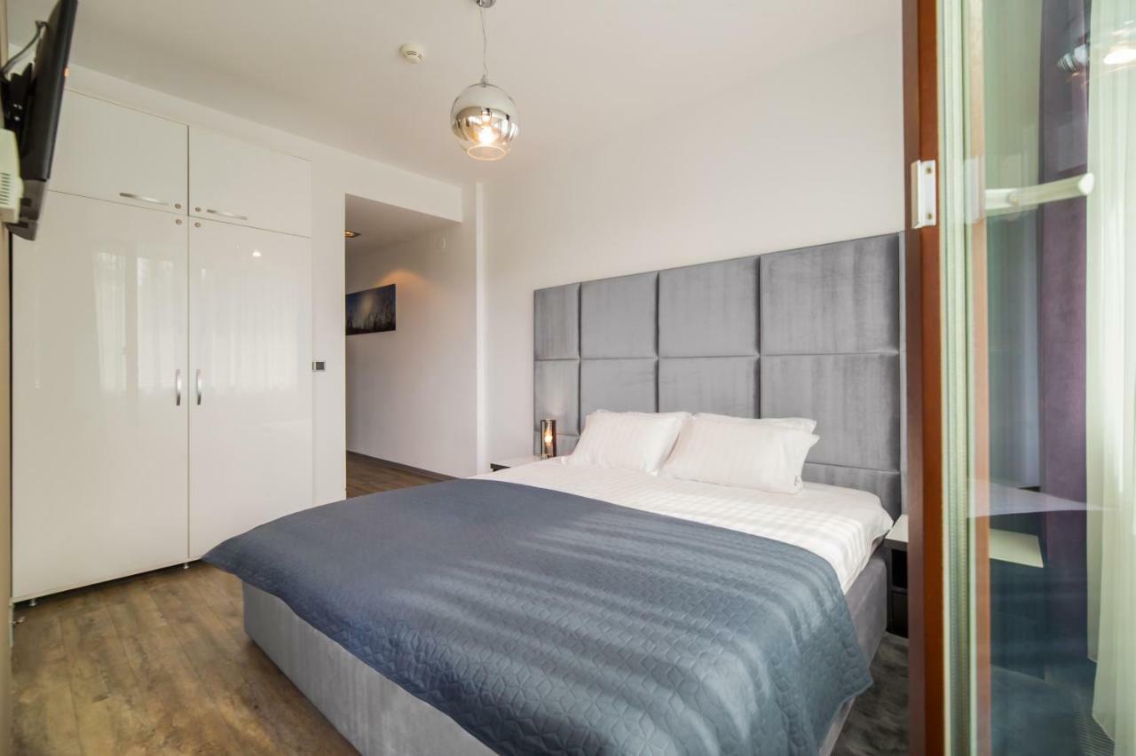 פויאנה ברשוב Silver Mountain A21 Friendly Apartment מראה חיצוני תמונה