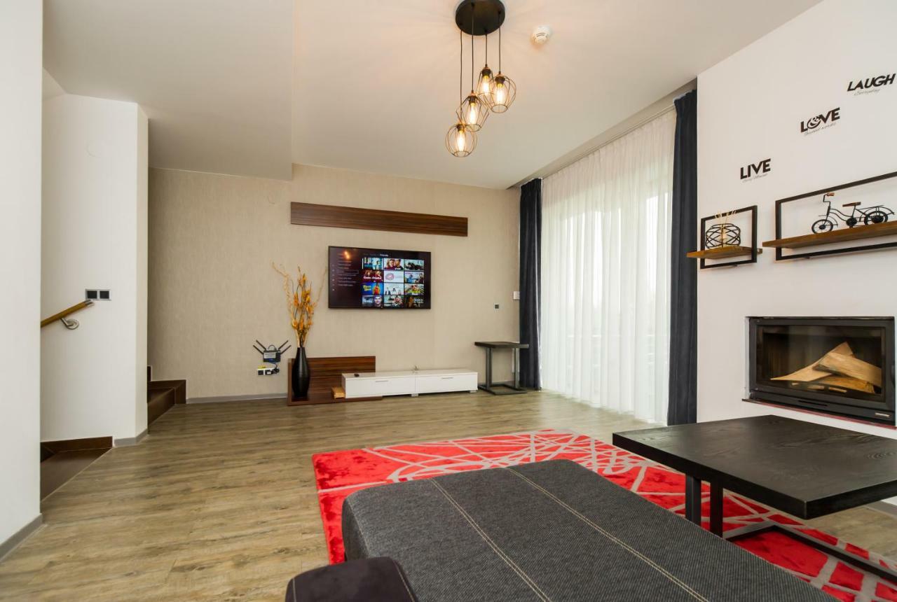 פויאנה ברשוב Silver Mountain A21 Friendly Apartment מראה חיצוני תמונה