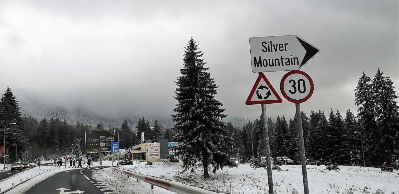 פויאנה ברשוב Silver Mountain A21 Friendly Apartment מראה חיצוני תמונה